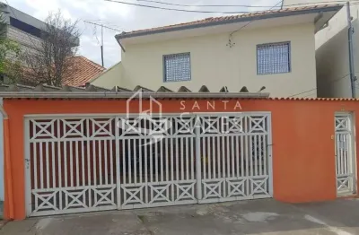 Um sobrado incrível, com 3 quartos amplos, sendo 2 suítes, perfeito para você e sua família.