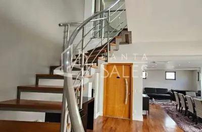 Apartamento de luxo no jardim paulista: 4 quartos, 3 suítes, 4 salas, 6 banheiros e 4 vagas de garagem.