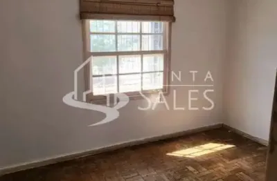 Casa Comercial de Alto Padrão no Brooklin Paulista: 2 Quartos, 2 Banheiros, 1 Vaga - 120m² - São Paulo-SP