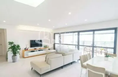 Venda de Apartamento de Luxo no Jardim Prudência, São Paulo-SP: 3 Quartos, 3 Suítes, 3 Banheiros, 2 Vagas, 150m² de àrea, aceita Pet.