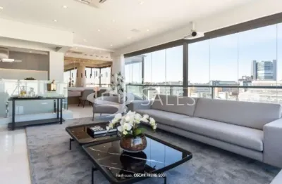 Cobertura de alto padrão com 2 suítes e 2 vagas em pinheiros, sp - imperdível!