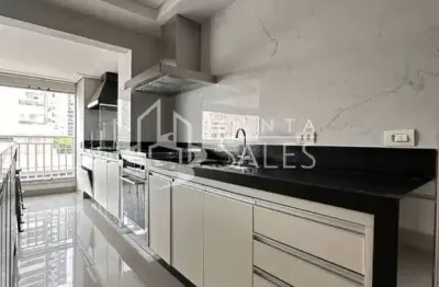Aluguel de Apartamento de Luxo com 3 Suítes e 3 Vagas de Garagem na Vila Zilda, São Paulo
