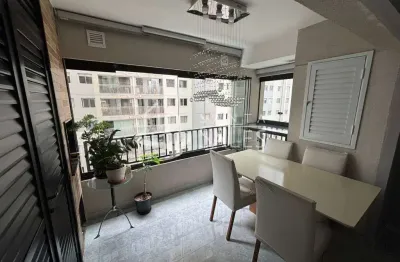 Apartamento à venda no Brás, São Paulo-SP: 2 quartos, 1 suíte, 2 salas, 3 banheiros, 1 vaga, 57m². Imperdível!