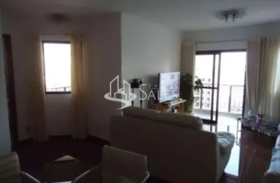 Apartamento bem localizado na saúde, rua calma e arborizada!!