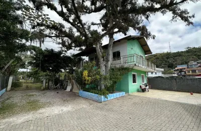 Apartamento em armação do pântano do sul, florianópolis/sc