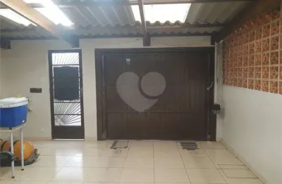 Casa com 3 quartos à venda na Rua José de Oliveira Franco, 1086, Bairro Alto, Curitiba