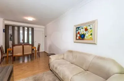 Apartamento com 3 quartos à venda na Rua Vinte e Nove de Junho, 267, Bacacheri, Curitiba