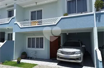 Casa com 3 quartos à venda na Avenida da República, 6467, Guaíra, Curitiba