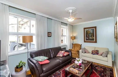 Apartamento com 4 quartos à venda na rua santo inácio, 152, moinhos de vento, porto alegre por r$ 690.000