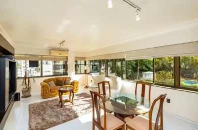 Apartamento com 2 quartos à venda na rua barão de ubá, 511, bela vista, porto alegre por r$ 990.000