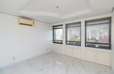 Sala comercial à venda na Rua Fernando Gomes, 128, Moinhos de Vento, Porto Alegre por R$ 583.000