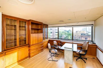 Sala comercial à venda na rua padre chagas, 66, moinhos de vento, porto alegre por r$ 869.000
