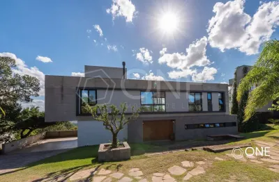 Casa em condomínio fechado com 4 quartos à venda na rua bertha loforte gonçalves, 80, teresópolis, porto alegre por r$ 4.890.000