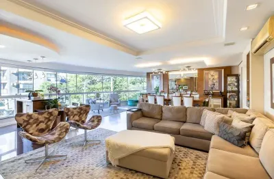 Apartamento com 4 quartos à venda na Rua Miguel Couto, 893, Menino Deus, Porto Alegre por R$ 1.700.000