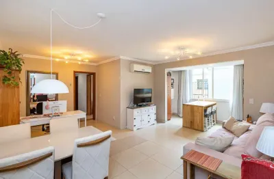 Apartamento com 3 quartos à venda na avenida lavras, 639, petrópolis, porto alegre por r$ 905.000