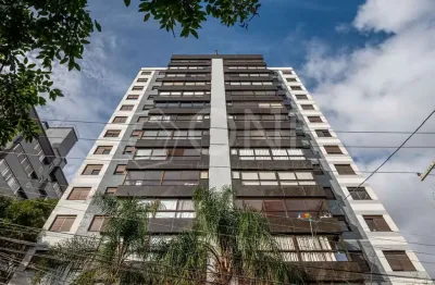 Apartamento com 3 quartos para alugar na rua santa cecília, 2301, santa cecília, porto alegre por r$ 6.800