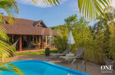 Casa em condomínio fechado com 3 quartos à venda na da figueira, 397, centro, viamão por r$ 1.300.000