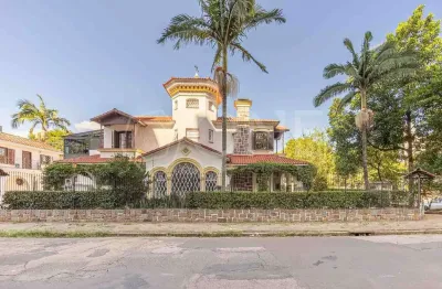 Casa em condomínio fechado com 3 quartos à venda na Rua Eça de Queiroz, 530, Petrópolis, Porto Alegre por R$ 3.135.000