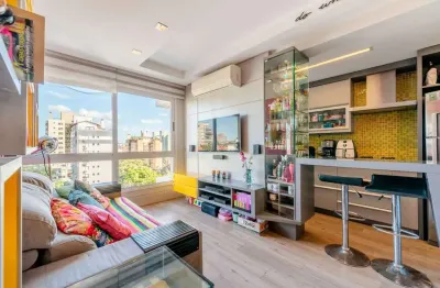 Apartamento com 2 quartos à venda na Rua Eça de Queiroz, 194, Petrópolis, Porto Alegre por R$ 730.000