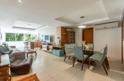 Apartamento com 3 quartos à venda na Rua Portugal, 382, Higienópolis, Porto Alegre por R$ 1.090.000