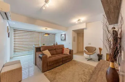Apartamento com 2 quartos à venda na avenida lavras, 300, petrópolis, porto alegre por r$ 860.000