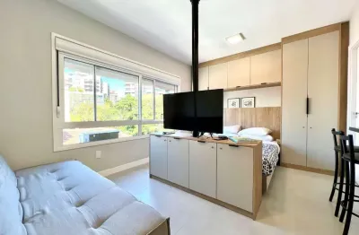 Apartamento com 1 quarto para alugar na praça carmem miranda, 96, moinhos de vento, porto alegre por r$ 3.500