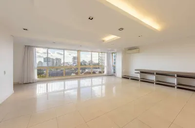 Apartamento com 3 quartos à venda na alameda emílio de menezes, 75, três figueiras, porto alegre por r$ 1.960.000