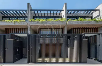 Casa em condomínio fechado com 3 quartos à venda na Rua de La Grange, 278, Três Figueiras, Porto Alegre por R$ 3.950.000