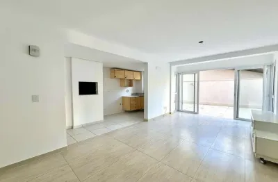 Apartamento com 2 quartos para alugar na rua camerino, 41, petrópolis, porto alegre por r$ 4.800