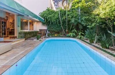 Apartamento com 3 quartos à venda na Rua Casemiro de Abreu, 1494, Bela Vista, Porto Alegre por R$ 2.500.000