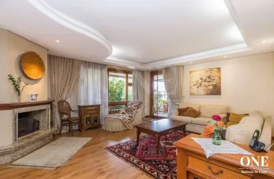 Apartamento com 4 quartos à venda na rua são francisco da califórnia, 93, auxiliadora, porto alegre por r$ 2.390.000