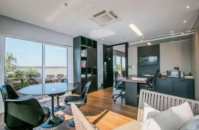 Sala comercial à venda na rua vasco da gama, 720, rio branco, porto alegre por r$ 1.810.620