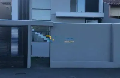 Sobrado a venda terreno de 265 m²  e 215 m²  de construção