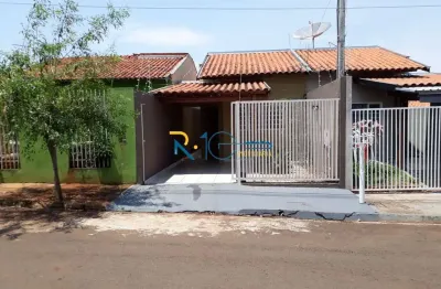 Casa geminada a venda conjunto loris sayun zona leste   90 m2 construção .