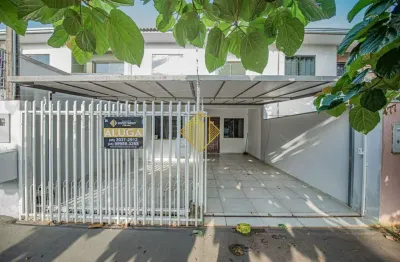 Sobrado à venda, 2 quartos, 1 suíte, 2 vagas, universitário - cascavel/pr