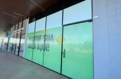 Locação de sala comercial com mezanino no jardim la salle em toledo - paraná