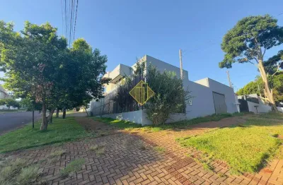 Sobrado à venda, 4 quartos, 1 suíte, 2 vagas, canadá - cascavel/pr