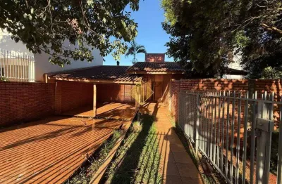 Oportunidade: linda casa comercial no jardim la salle com 01 suíte + 02 quartos em toledo - paraná