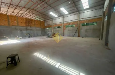 ***barracão para locação no tocantins a 800m da av. cirne lima em toledo-paraná***