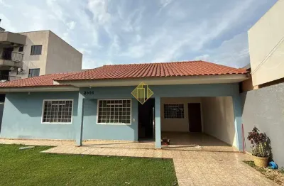 Casa para locação na vila industrial em toledo - paraná