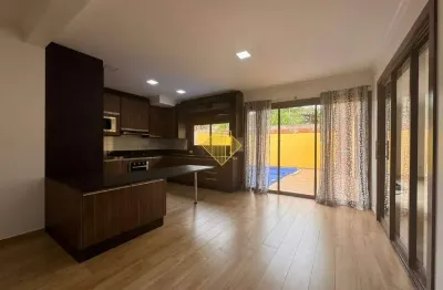 Sobrado com piscina disponível para locação residencial - toledo - pr