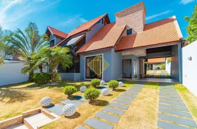 Sobrado à venda, 2 quartos, 3 suítes, com piscina, centro - toledo/pr
