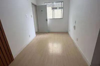 Apartamento com 1 dormitório à venda, 30 m² por r$ 270.000,00 - vila guilhermina - praia grande/sp