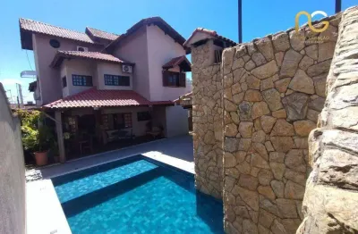 Sobrado alto padrão em estilo colonial - 04 dormitorios 02 suites - piscina - bairro bal.florida/praia grande-sp