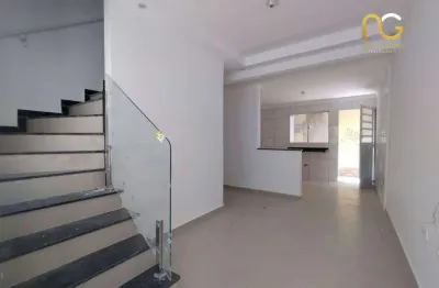 Casa assobradada em condominio - nova - 02 dormitorios - quintal nos fundos - zona 2 - bairro maracanã/praia grande-sp