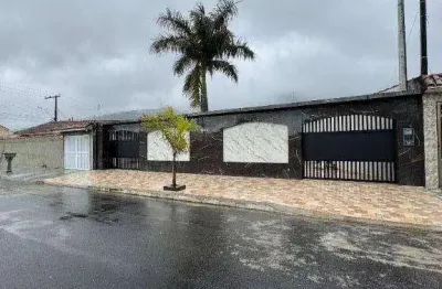 Casa isolada alto padrão - 4 dormitorios 3 suites com edicula e piscina - jd.florida/praia grande-sp