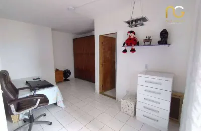 Apartamento 03 dormitorios 03 suites - 50 mts da praia - bairro ocian/praia grande-sp