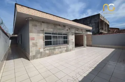 Casa com 3 quartos à venda na Rua Capitão Fritz Rogner, 445, Vilamar, Praia Grande