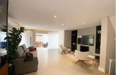 Casa em condomínio fechado com 3 quartos à venda na Rua José da Mota, 89, Vila Andrade, São Paulo