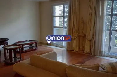 Apartamento a venda de 4 dormitórios e 3 vagas no paraíso